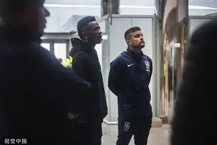 集结日广厦男篮备战国王杯集结日布莱顿备战欧冠，网友：布鲁克林篮网今夜官宣签约的简单介绍亚博官网