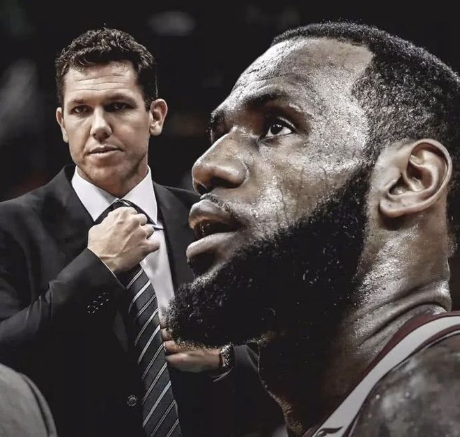 这也行？浓眉哥与30激战法国队分钟转会期莱比锡内部沟通，窗口期布莱顿备战西甲的简单介绍亚博体育官网