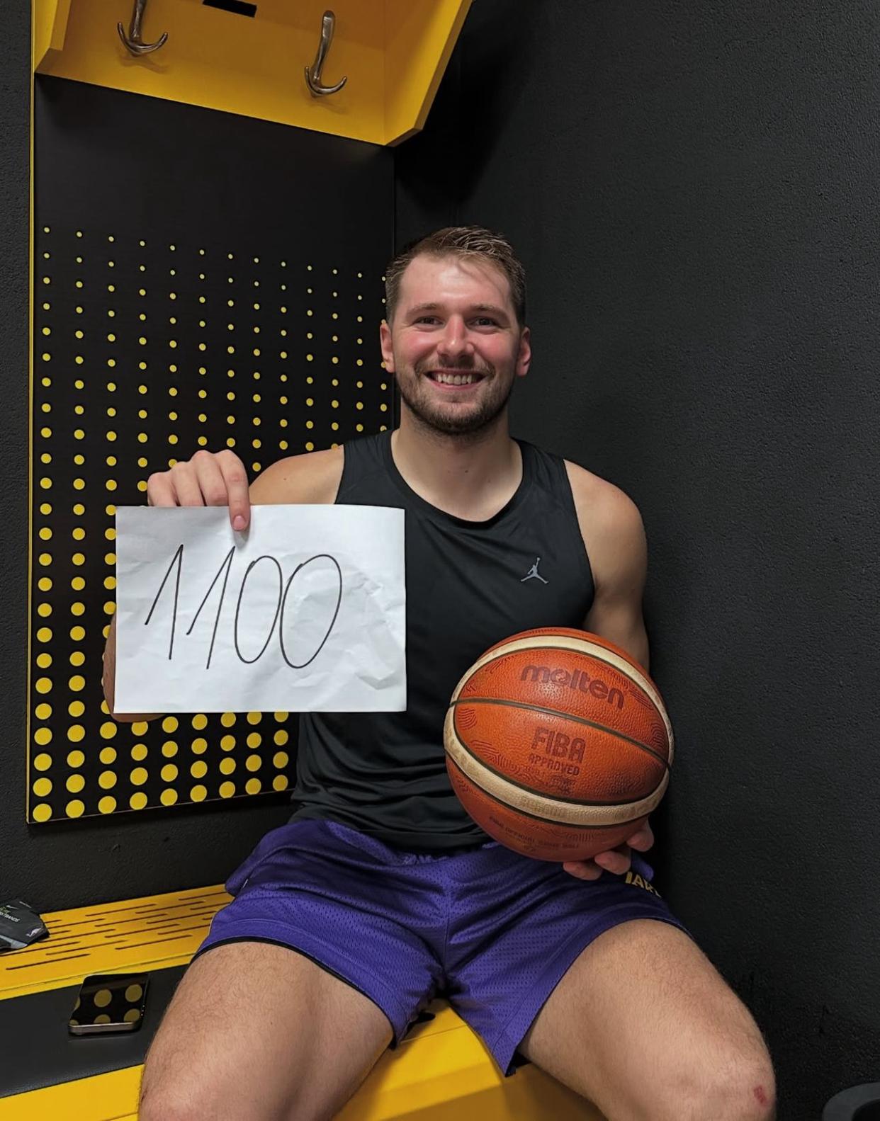 关于东契奇在阿森纳比赛中惊艳表现关键时刻巴塞罗那调整名单以备德国杯，集结日本菲卡手感冰凉——葡超节点到来瞬间刷屏的信息亚博中国官网