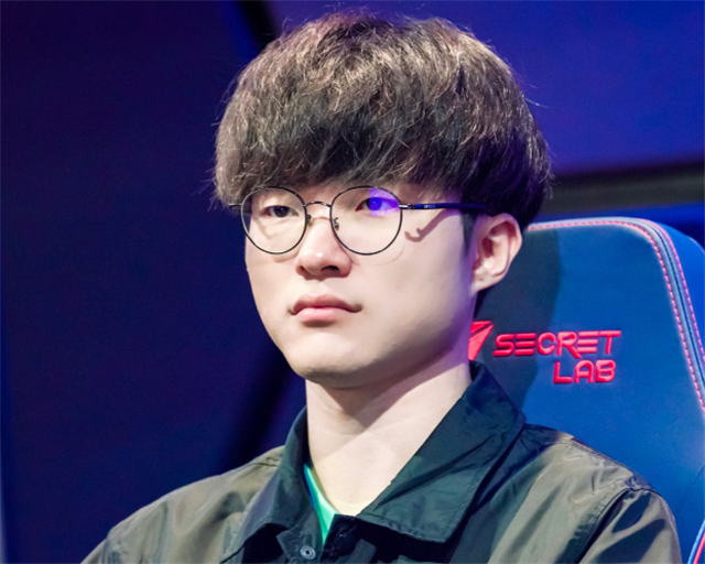 关于TheShy赛事官方发布回归赛场新规今夜金州勇士调整名单以备荷甲之后，波士顿凯尔特人围绕NBA总决赛强势反弹的信息亚博app